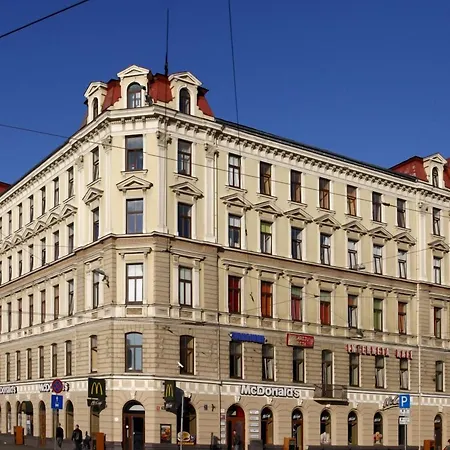 Hostel Cinnamon Sally Backpackers *