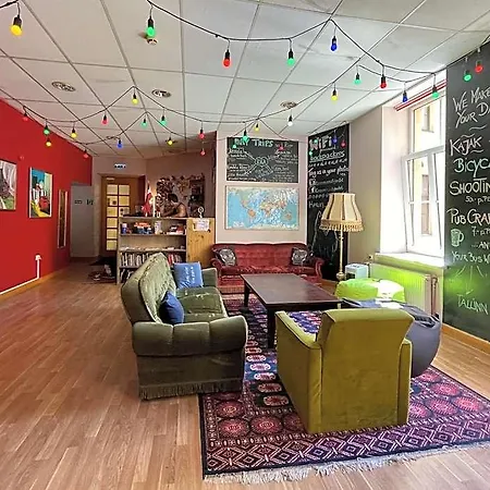 Cinnamon Sally Backpackers Riga