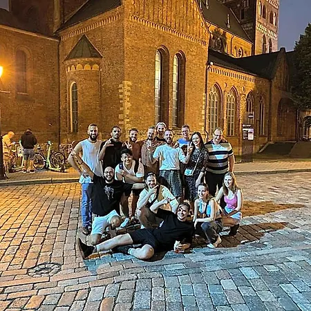 Hostel Cinnamon Sally Backpackers *