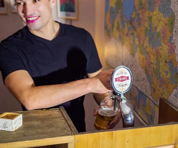 旅馆 希娜蒙莎莉背包客旅馆 里加