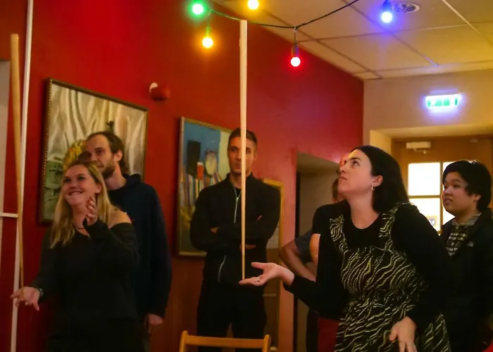 호스텔 시나몬 샐리 백패커스 *