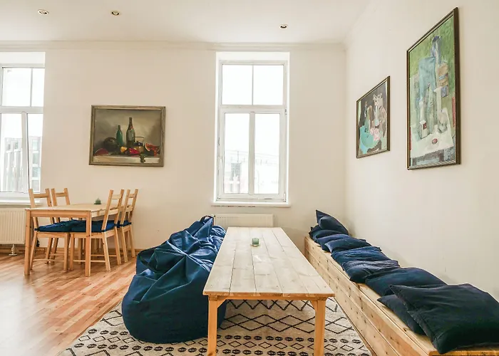 Hostal Cinnamon Sally Backpackers Riga