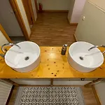 Cinnamon Sally Backpackers Hostal
