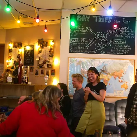 Cinnamon Sally Backpackers